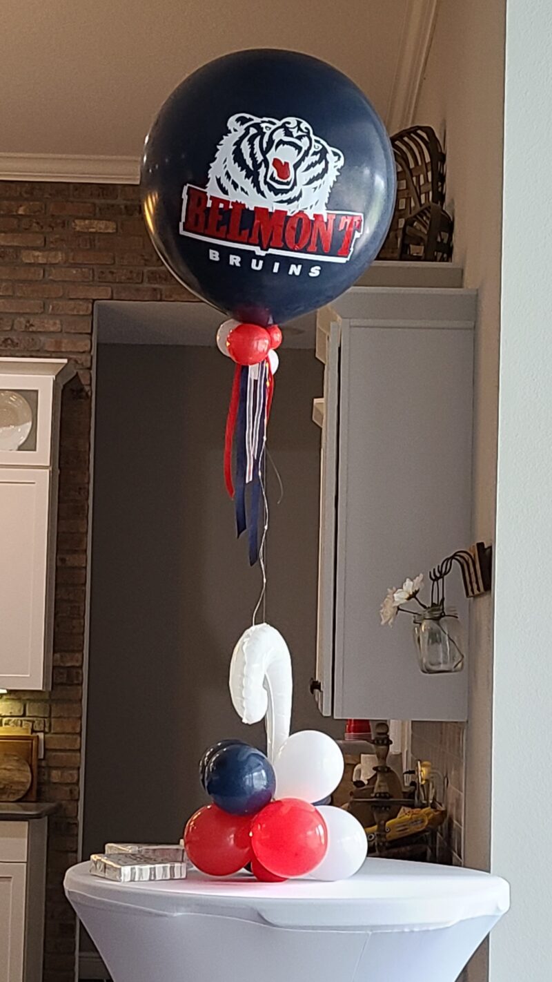 Belmont Bruins balloon in Tampa